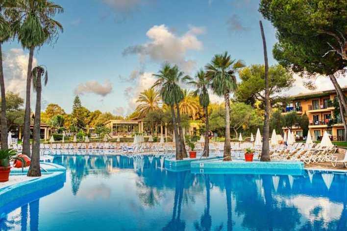 Vell Mari Hotel & Resort